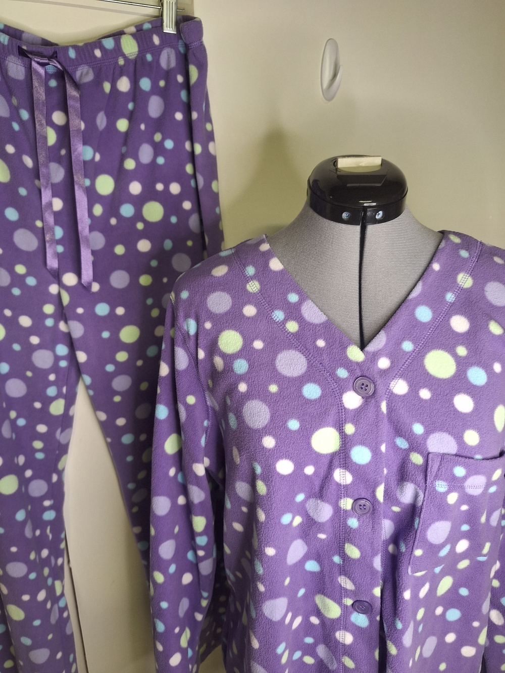 Adonna Purple Polka Dot Fleece Pajama Set Size Large
